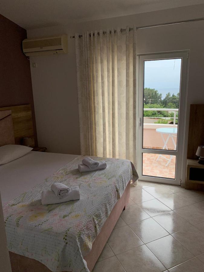 Apartments Adrian Ulcinj Exterior foto